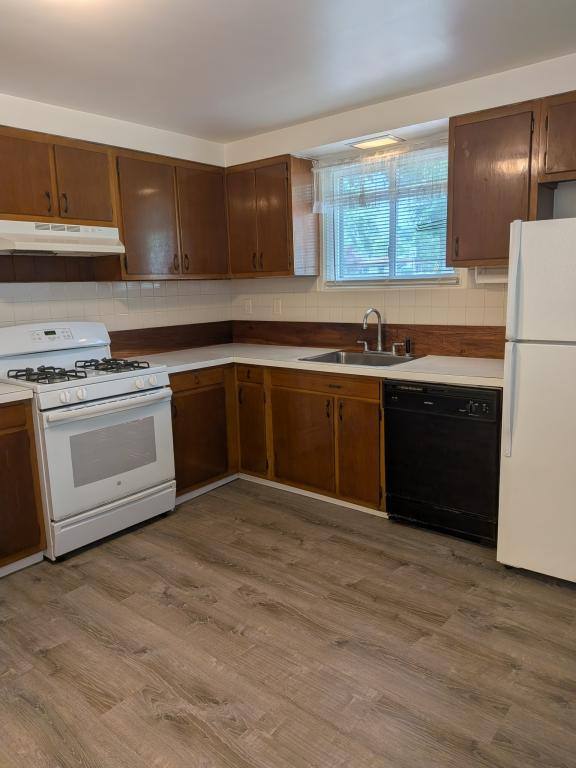 Apartment for rent at 808 E Gaylord St, Mount Pleasant, MI 48858