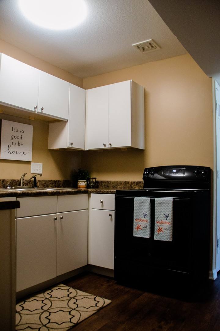 Apartment for rent at 1904 W 24th St, Lawrence, KS 66046