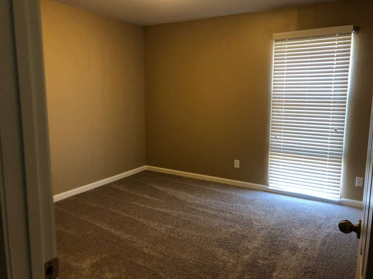 Apartment for rent at 1904 W 24th St, Lawrence, KS 66046