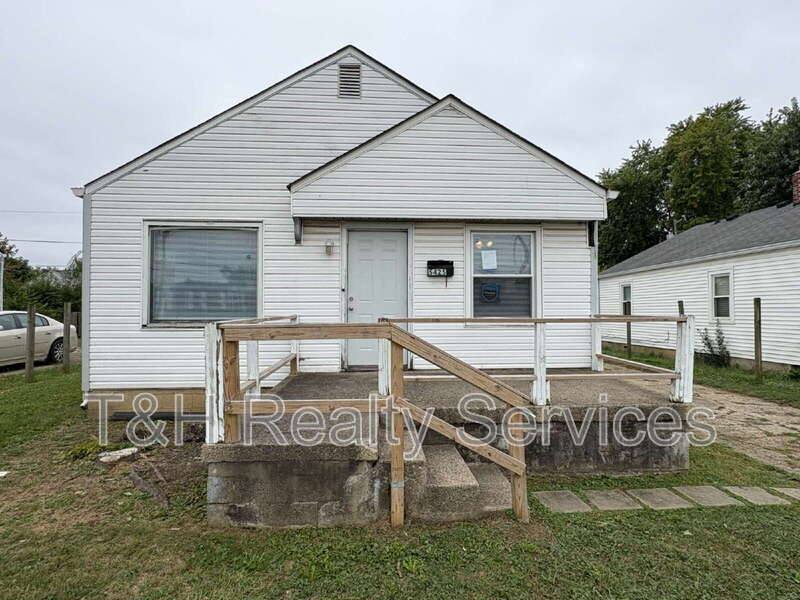 House for rent at 5425 E 21st St, Indianapolis, IN 46218