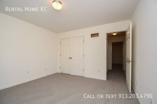 House for rent at 5905 Brittany St, Shawnee, KS 66203