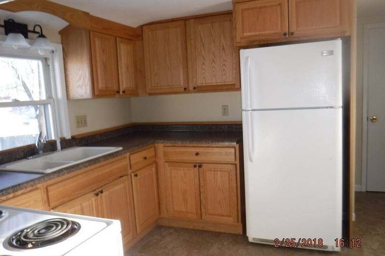 Apartment for rent at 513 N Oak St #1 2, Owatonna, MN 55060