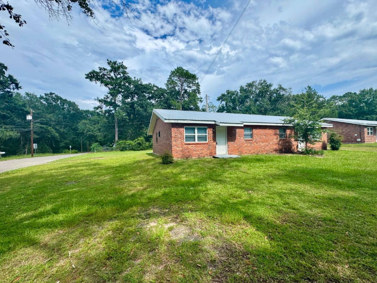 Apartment for rent at 701 Langley Dr #1, Dothan, AL 36301