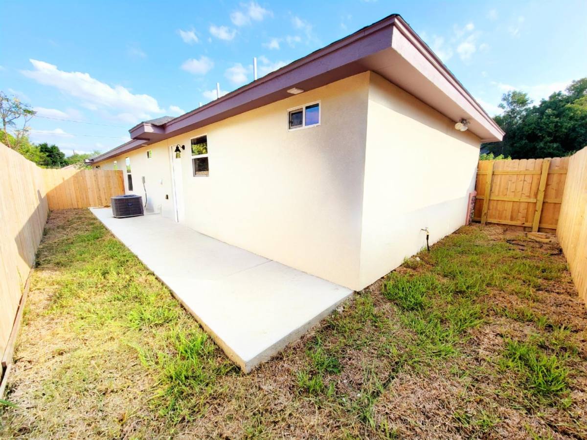 Apartment for rent at 107 Bogamilia St #A, 107-A, Mission, TX 78572