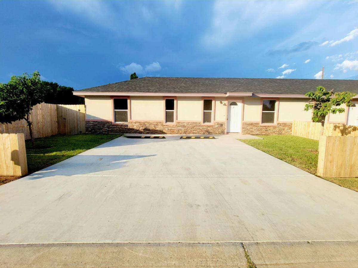 Apartment for rent at 107 Bogamilia St #A, 107-A, Mission, TX 78572