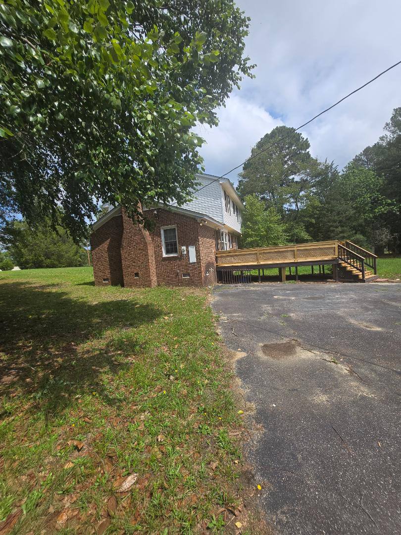 House for rent at 4240 Dean Ave #ENTIRE Home, Nashville, NC 27856