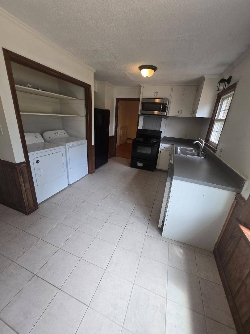 House for rent at 4240 Dean Ave #ENTIRE Home, Nashville, NC 27856