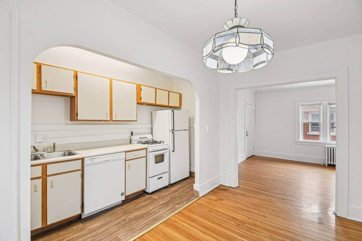 Apartment for rent at Monroe Ave Formerly Rochester City, 1420-1440 Monroe Ave, Rochester, NY 14618