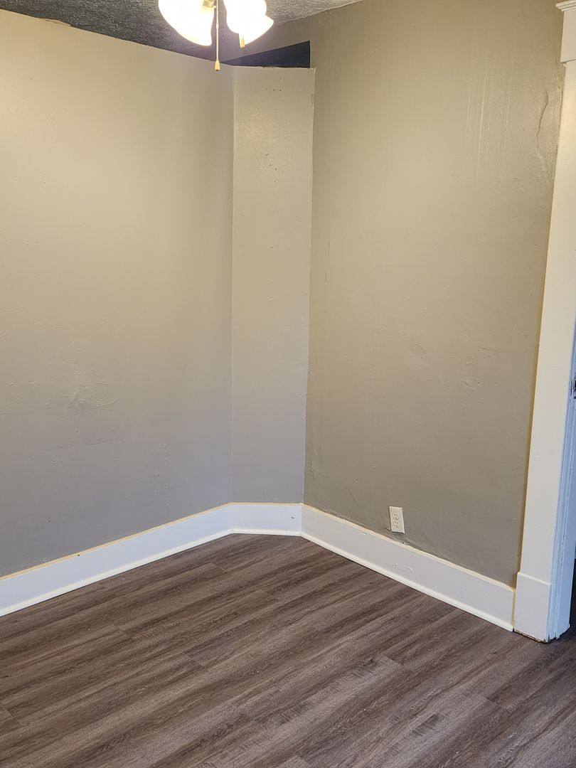 Apartment for rent at 219 A-B N Boots, Marion, IN 46952