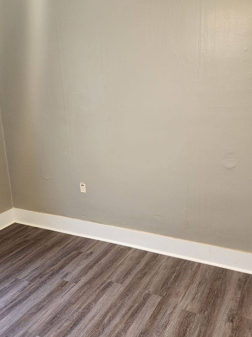 Apartment for rent at 219 A-B N Boots, Marion, IN 46952