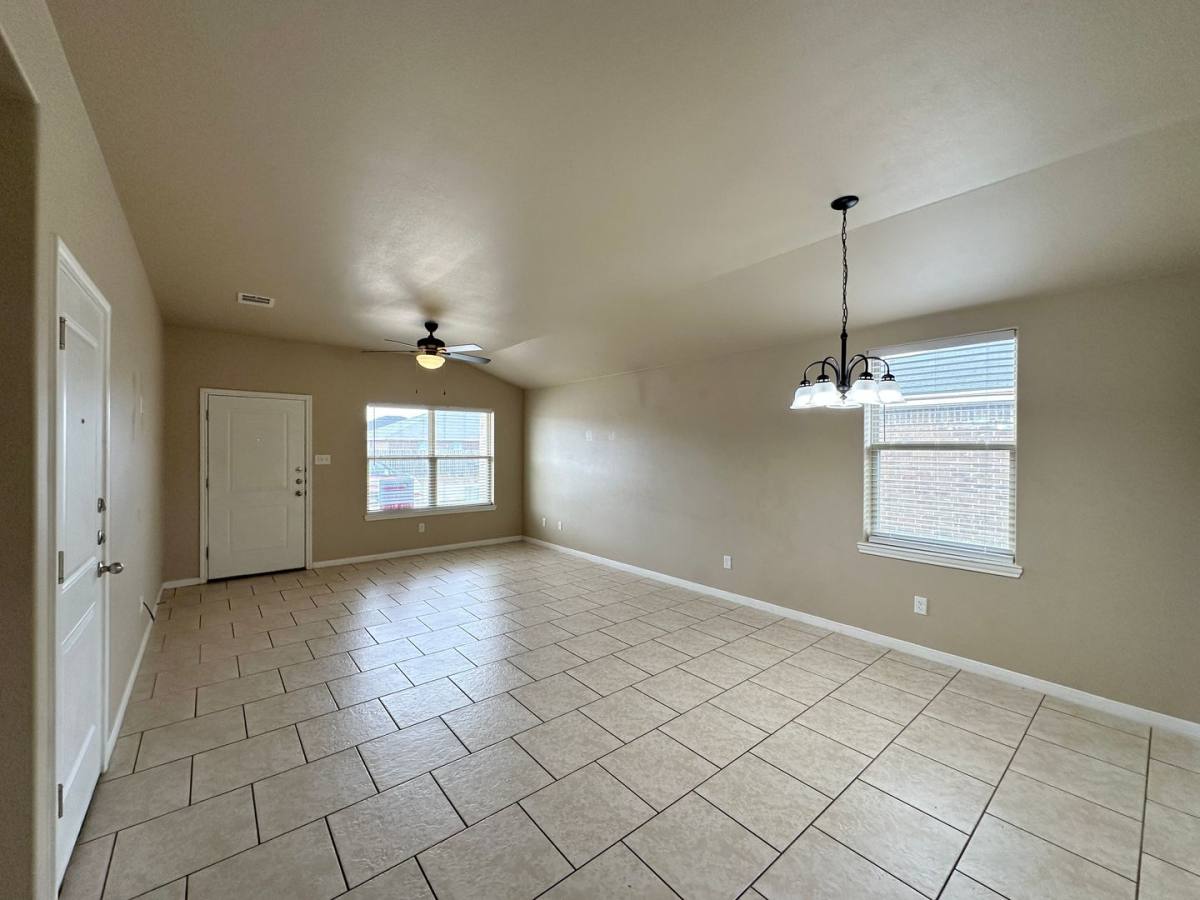 4306 Ivory Lane, Killeen, TX 76549 - Townhouse for Rent - Image 8