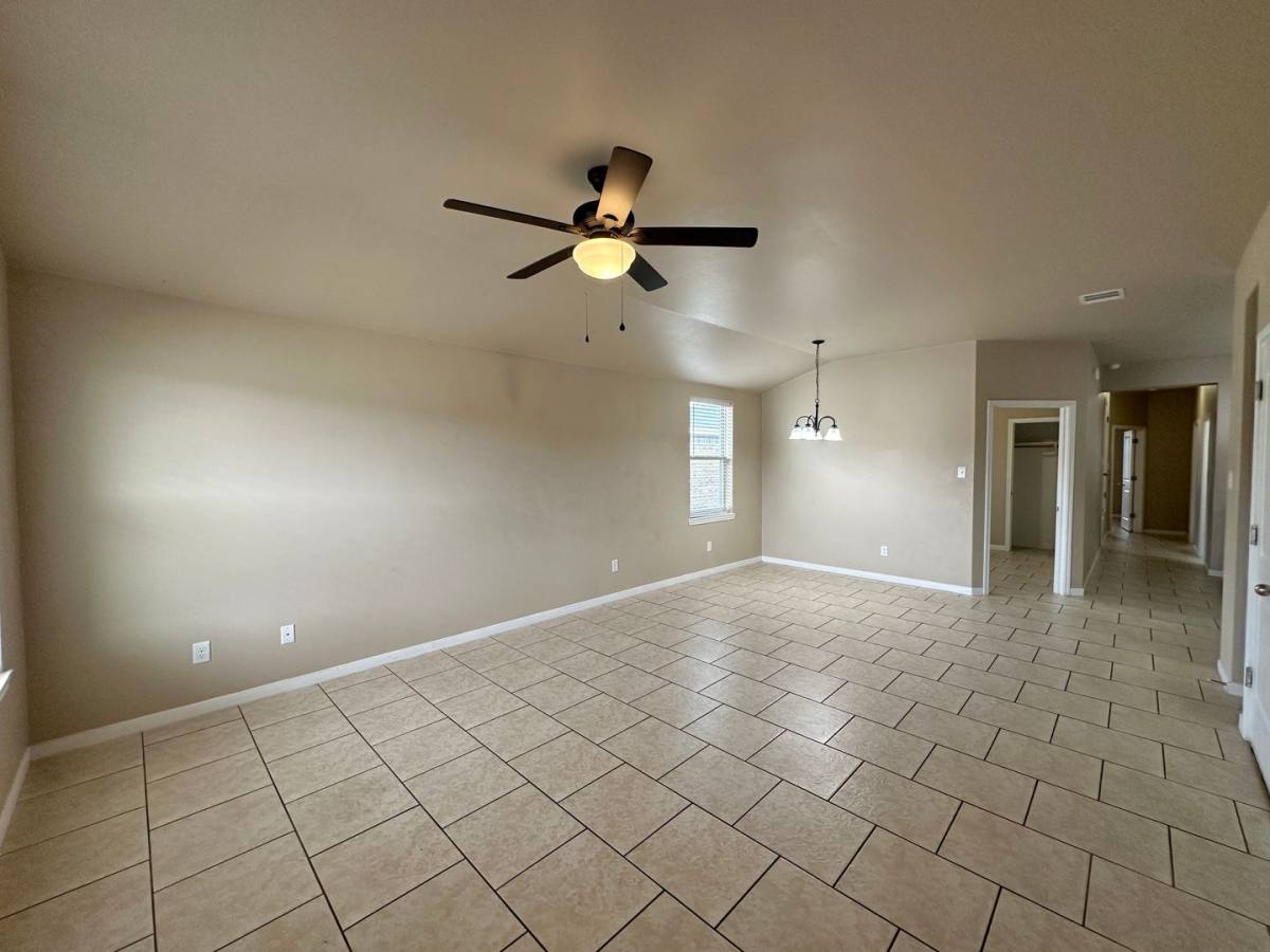 4306 Ivory Lane, Killeen, TX 76549 - Townhouse for Rent - Image 3