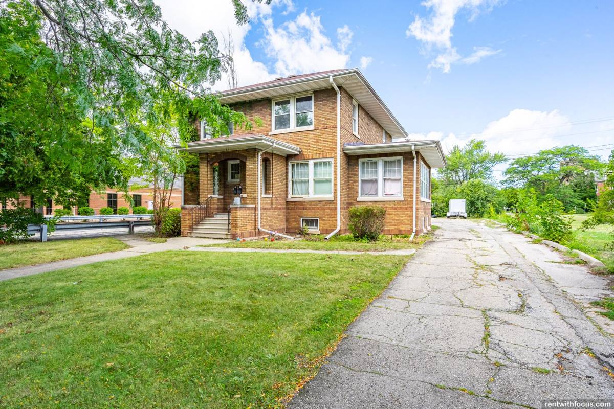 Apartment for rent at 85 Sheboygan St, Fond Du Lac, WI 54935
