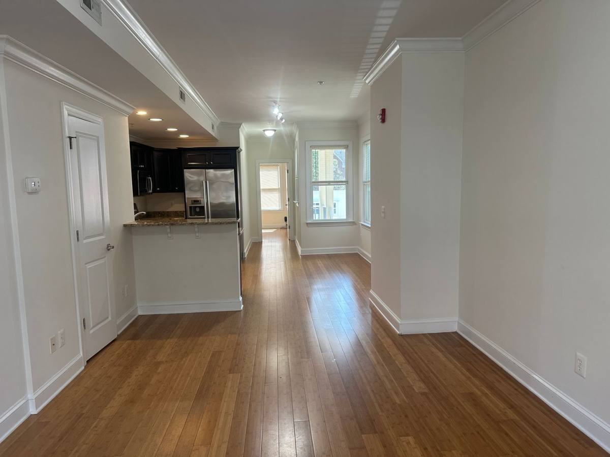 Apartment for rent at 19-21 Randall St, Annapolis, MD 21401