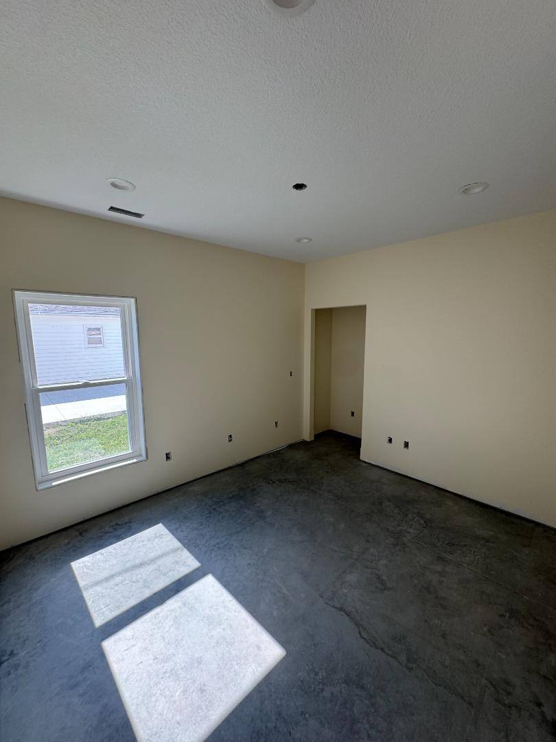 House for rent at 721 Charlotte Ave #721, Fort Wayne, IN 46805