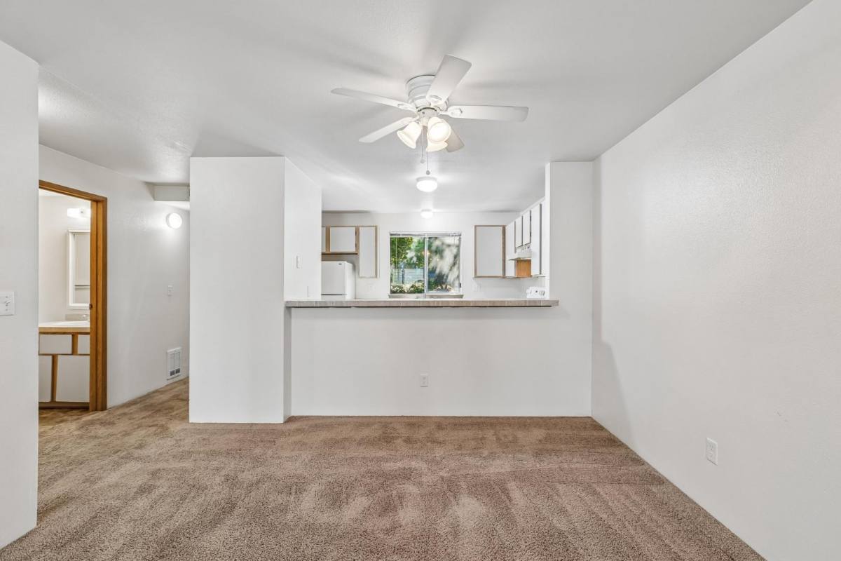 Apartment for rent at 3516 204th St SW #D103, Lynnwood, WA 98036
