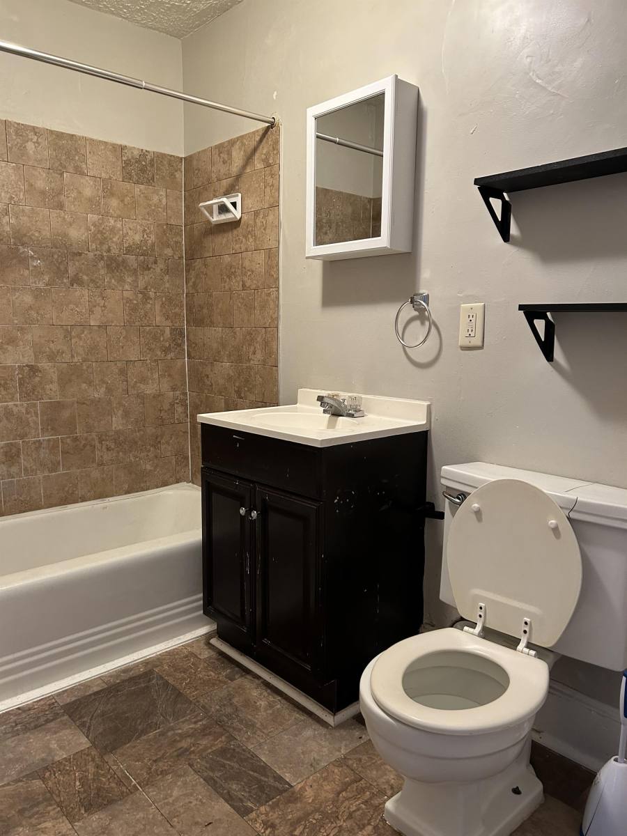 Townhouse for rent at 305 S Kent St #305, Winchester, VA 22601