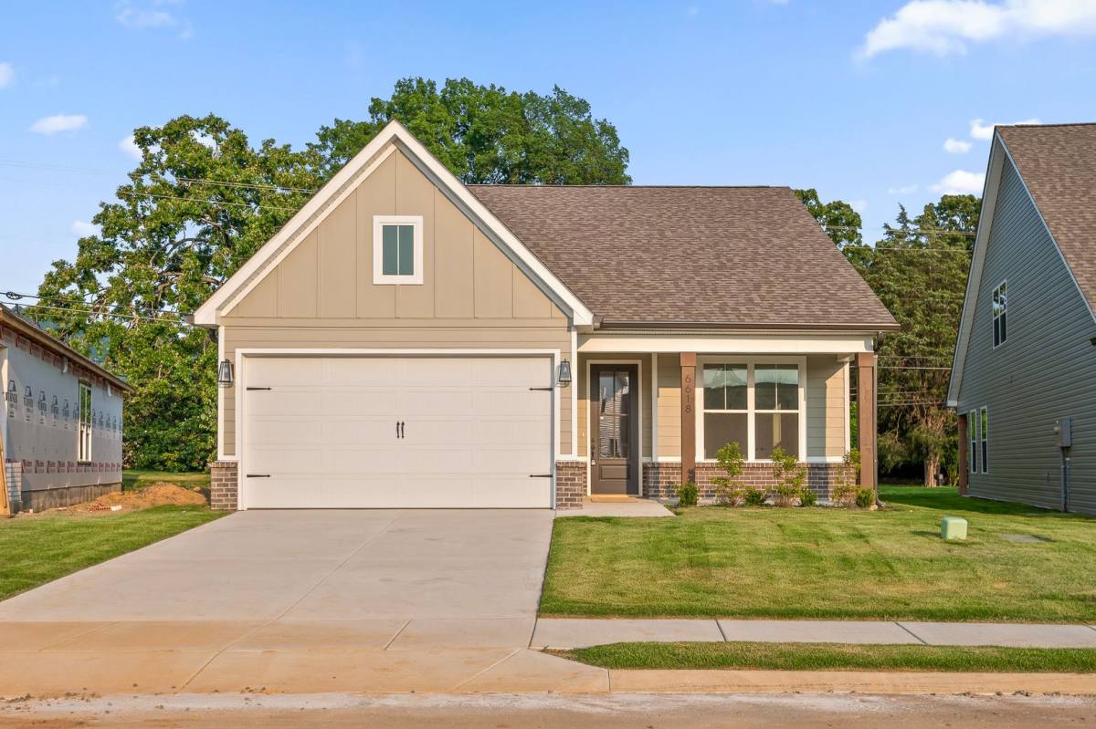 House for rent at 6555 Elizabeth Ann Way, Ooltewah, TN 37363