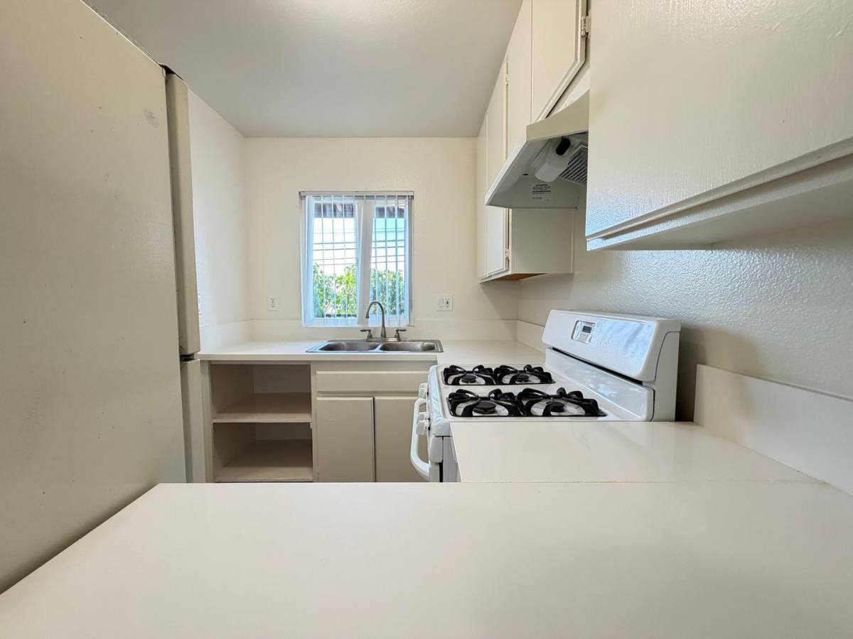Apartment for rent at 15082 Arrow Blvd, Fontana, CA 92335