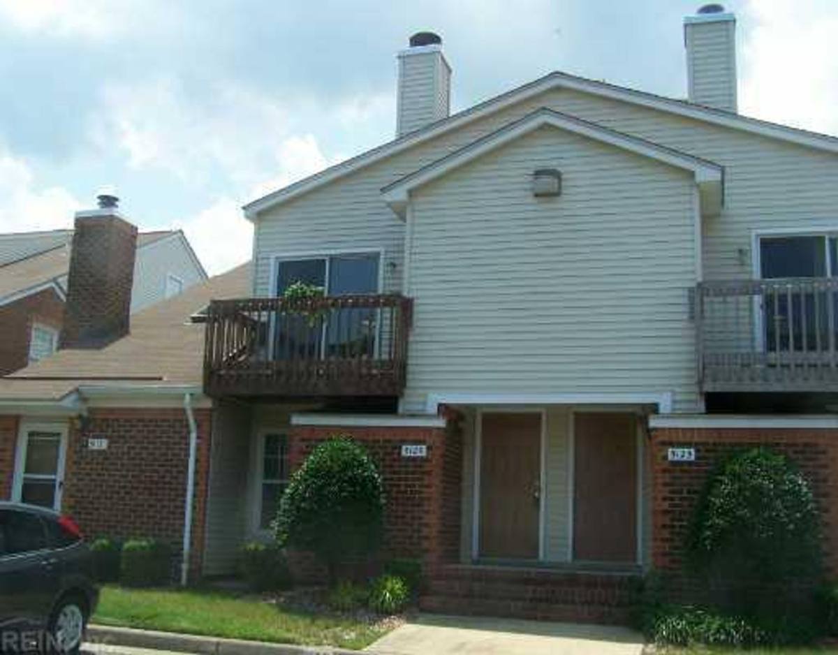 Condo for rent at 5129 Walkers Grant Lane, Virginia Beach, VA 23455