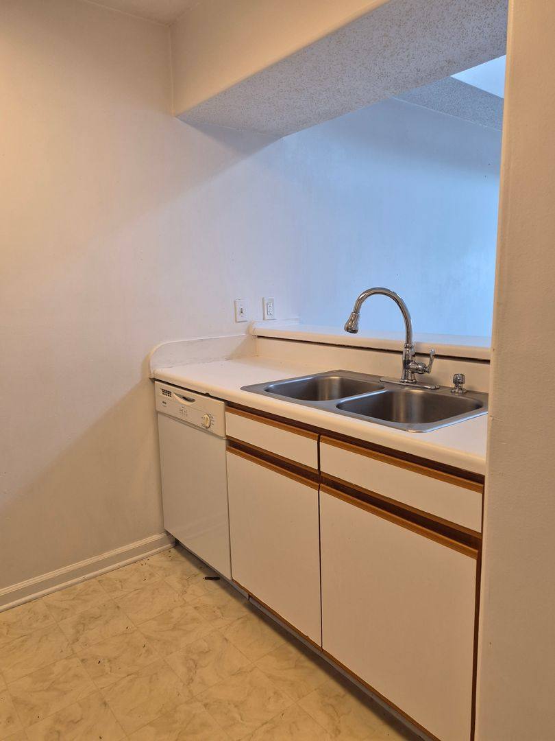 Condo for rent at 5129 Walkers Grant Lane, Virginia Beach, VA 23455