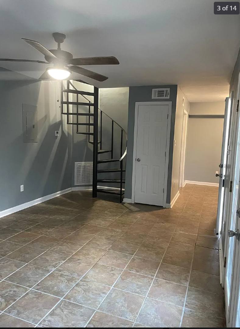 Apartment for rent at 504 Fox Run Ave, Lafayette, LA 70508