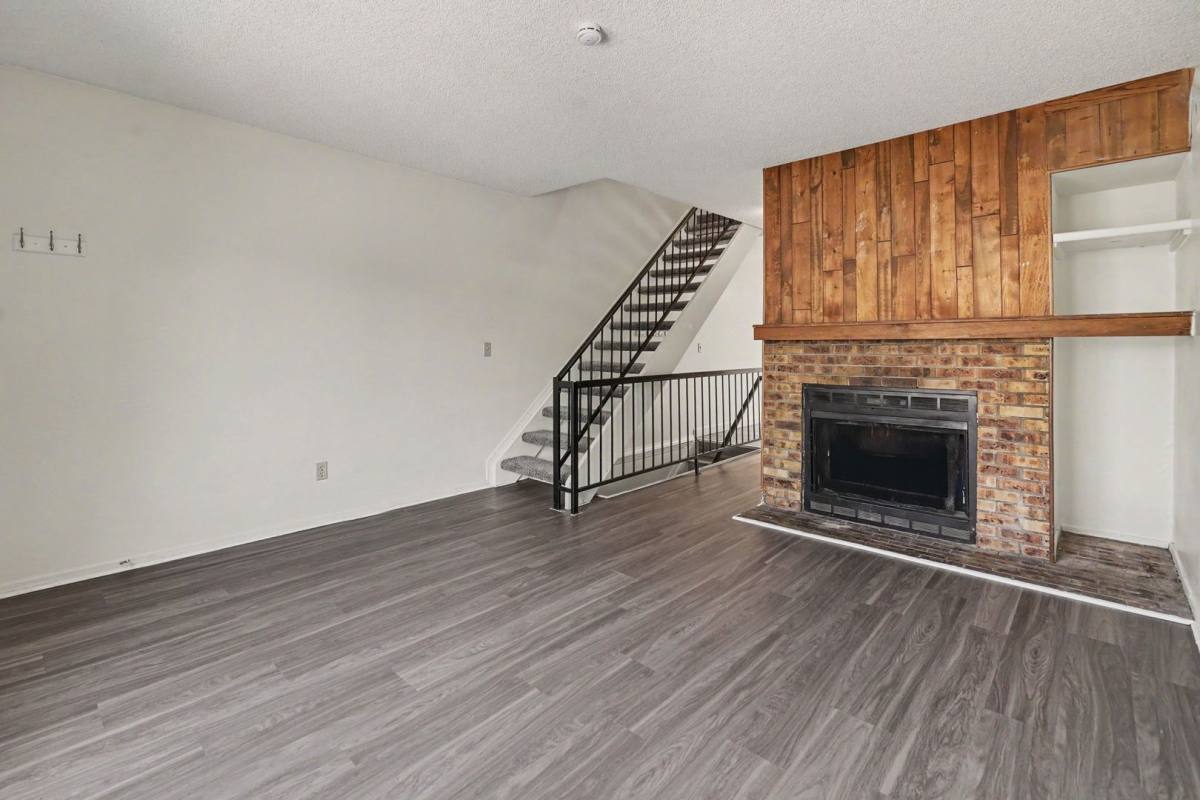 Townhouse for rent at 17649 E Loyola Dr, Aurora, CO 80013