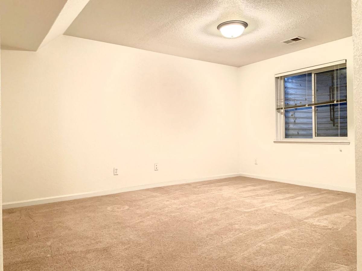 Townhouse for rent at 1781 Laurus Lane, Johnstown, CO 80534
