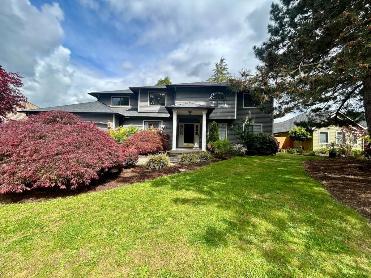 House for rent at 8213 NW 12th Ave, Vancouver, WA 98665