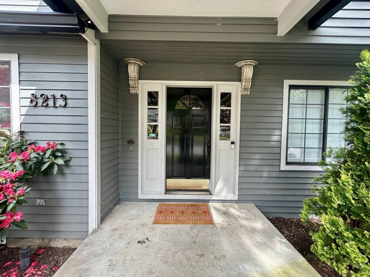 House for rent at 8213 NW 12th Ave, Vancouver, WA 98665