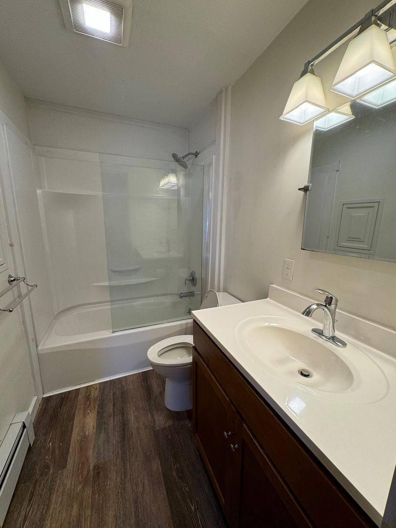 Apartment for rent at 108 Harpswell Rd, Brunswick, ME 04011