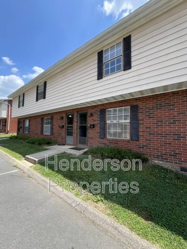 House for rent at 1345 N 6th St, Albemarle, NC 28001
