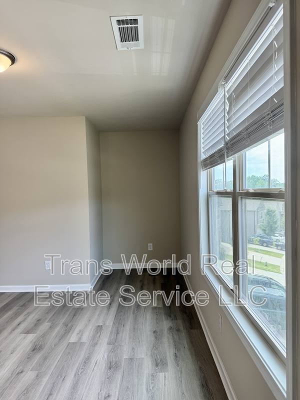 House for rent at 114 Auburn Depot Dr, Auburn, GA 30011
