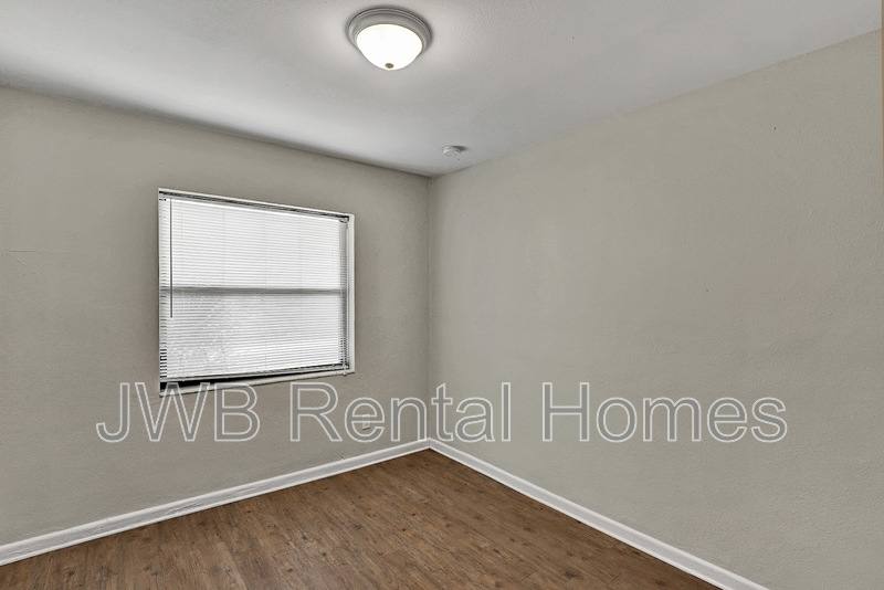 House for rent at 31 45th St W, Jacksonville, FL 32208