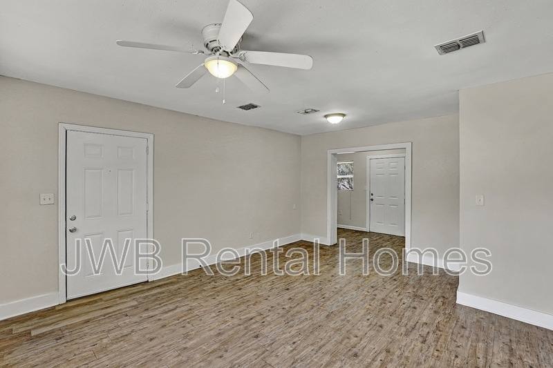 House for rent at 31 45th St W, Jacksonville, FL 32208