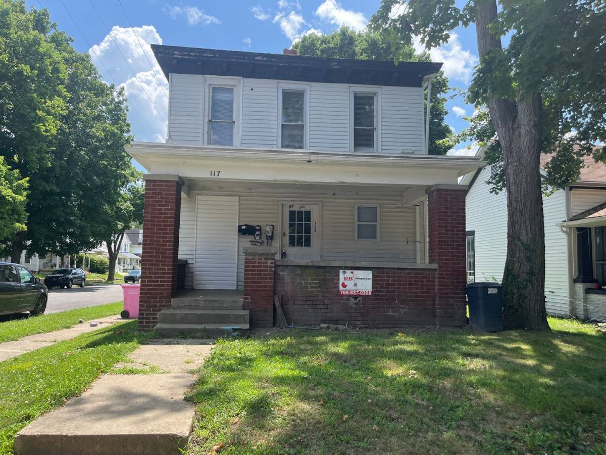 Apartment for rent at 117 E College St, Crawfordsville, IN 47933