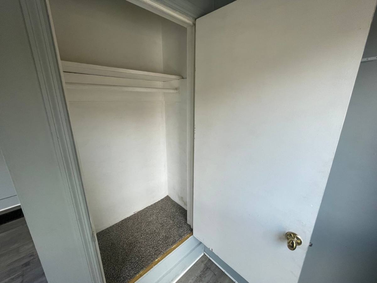 Apartment for rent at 117 E College St, Crawfordsville, IN 47933