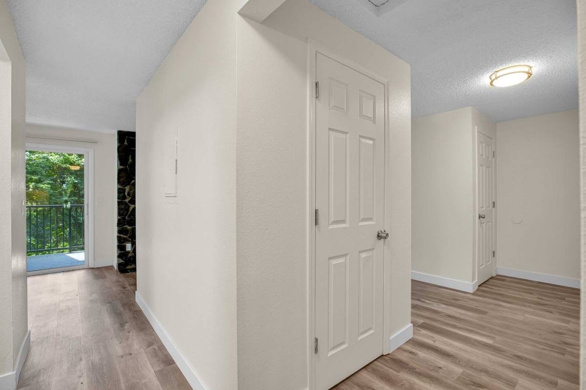 12425 SE River Rd, Portland, OR 97222 - Apartment for Rent - Image 7