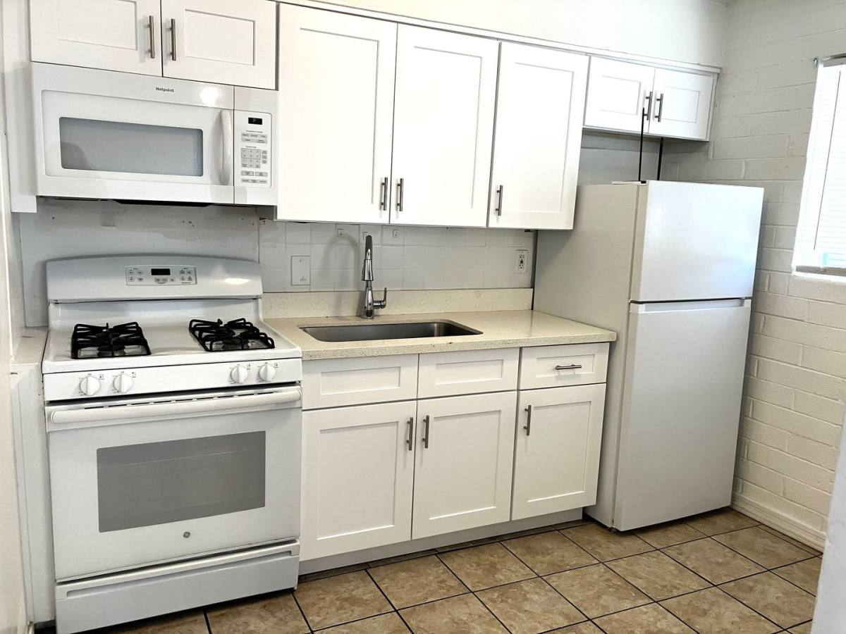 Apartment for rent at 3128 W Pima St, Phoenix, AZ 85009