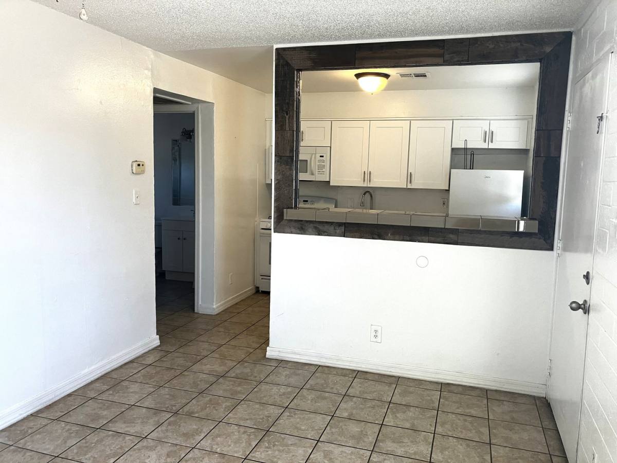 Apartment for rent at 3128 W Pima St, Phoenix, AZ 85009