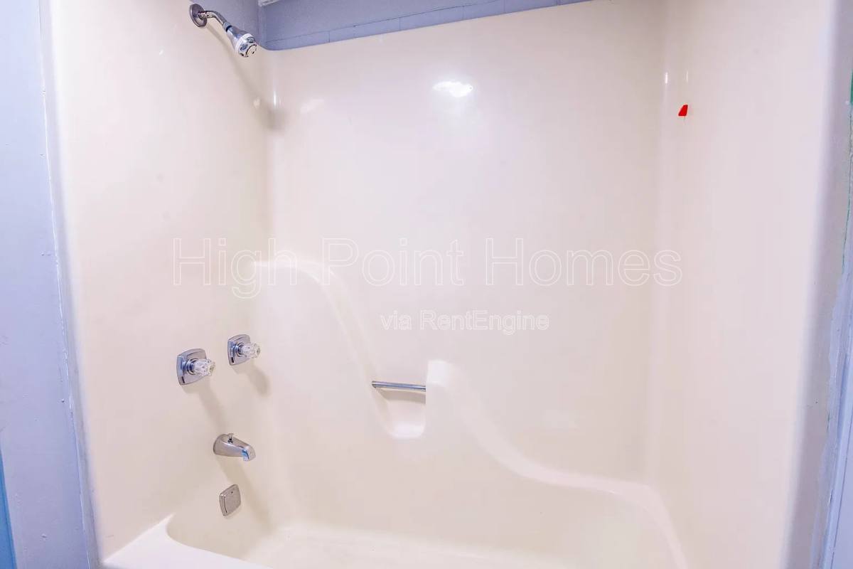 Apartment for rent at 1672 Johnson Rd #D, Chickamauga, GA 30707