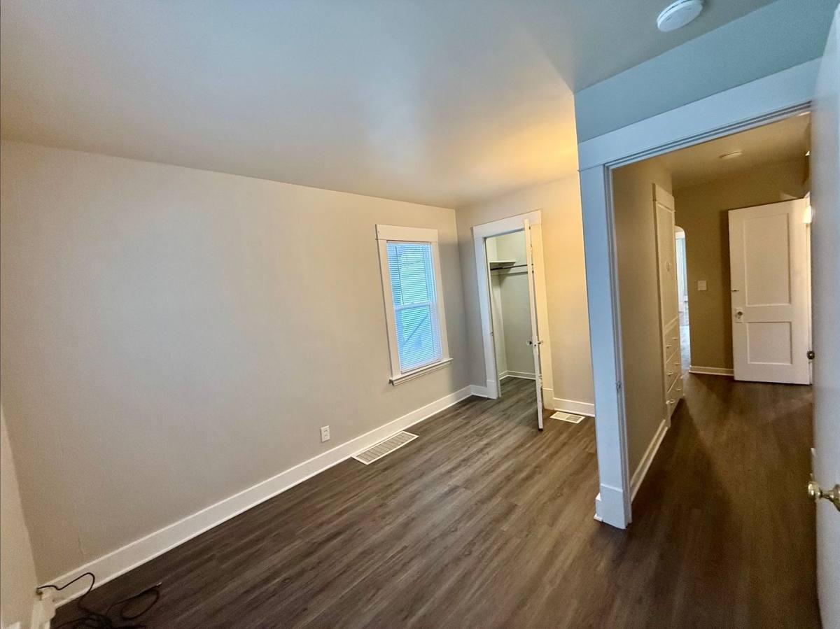 Apartment for rent at 1013 Fremont Ave, Grand Rapids, MI 49504