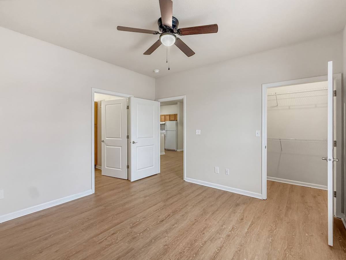 Apartment for rent at 702 Beachfront Dr, Evansville, IN 47715