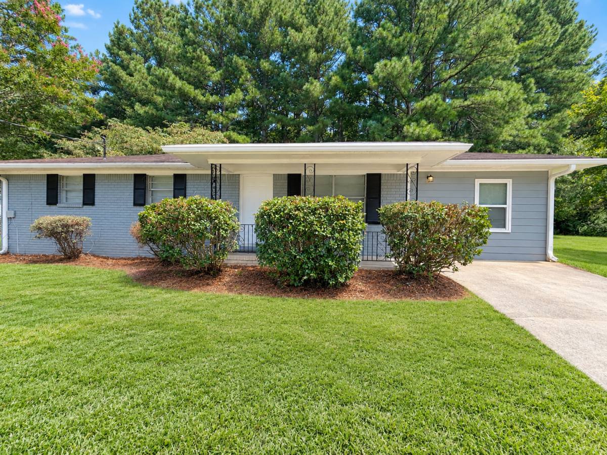 House for rent at 3375 Hopkins Rd, Powder Springs, GA 30127
