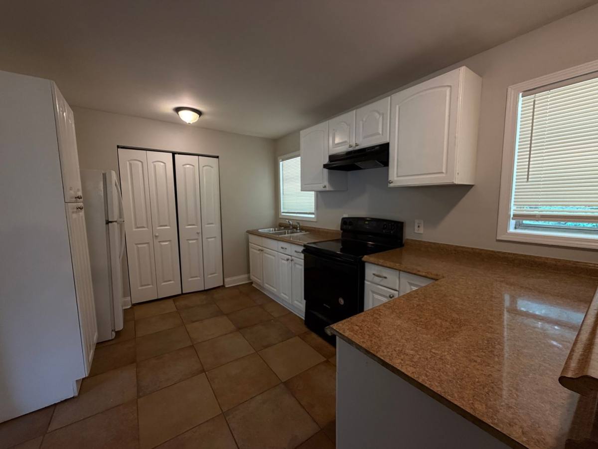House for rent at 3375 Hopkins Rd, Powder Springs, GA 30127