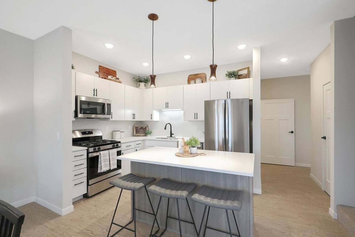 Townhouse for rent at Ironwood Townhomes, 4760 Ironwood Circle, Maple Plain, MN 55359