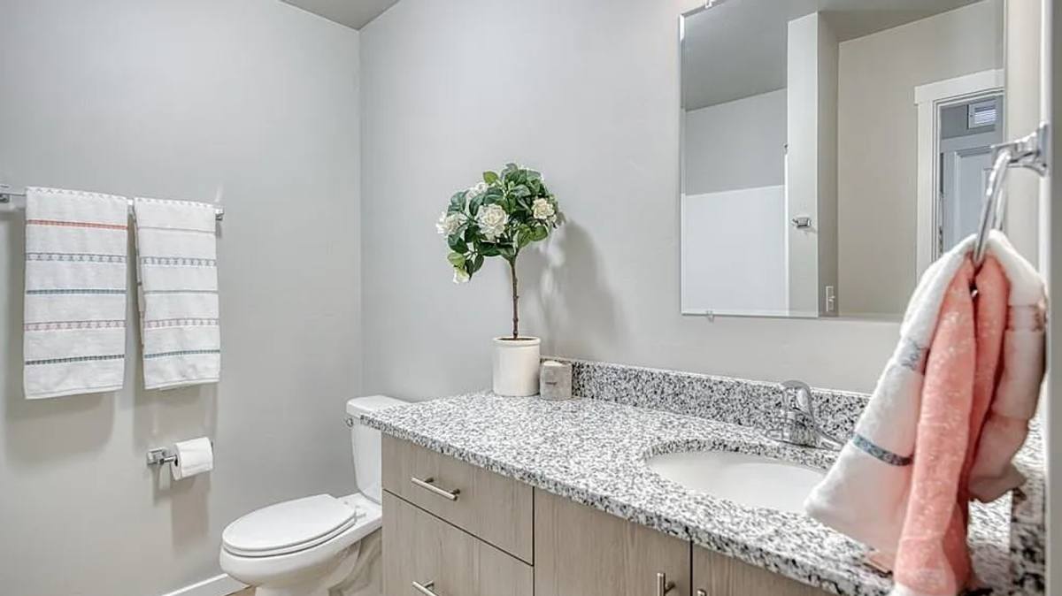 Townhouse for rent at 2015 Lawrence Lane, Blackfoot, ID 83221