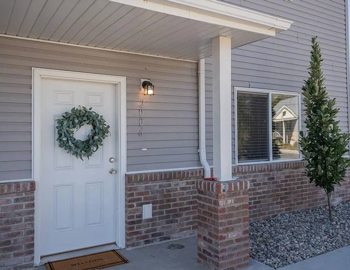 Townhouse for rent at 2015 Lawrence Lane, Blackfoot, ID 83221