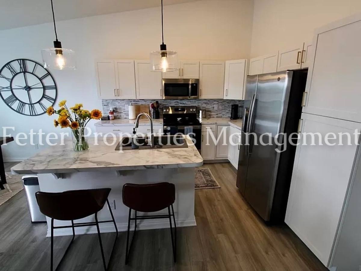 House for rent at 5441 Cameo Dr, Evansville, IN 47711