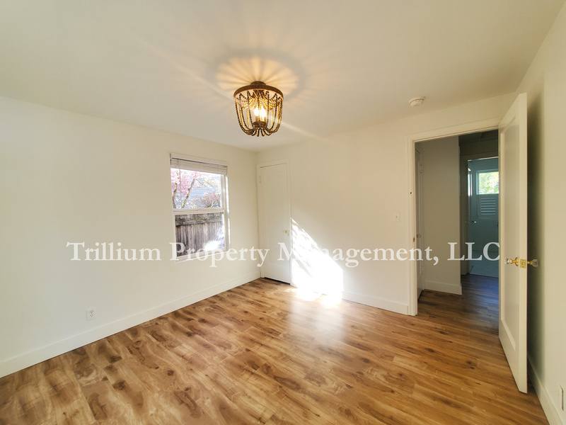 House for rent at 4835 N Willamette Blvd, Portland, OR 97203